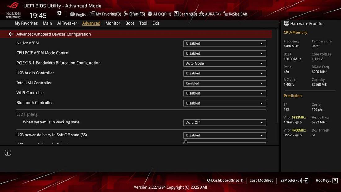 Advanced → Onboard Devices: Native ASPM and CPU PCIe ASPM Disabled. USB power delivery in S5 state Disabled.